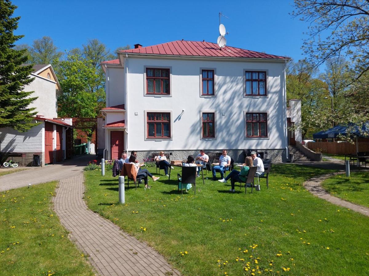 Villa Meri Apartments Pärnu Exterior foto