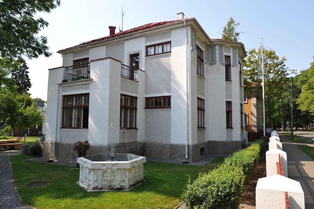 Villa Meri Apartments Pärnu Exterior foto